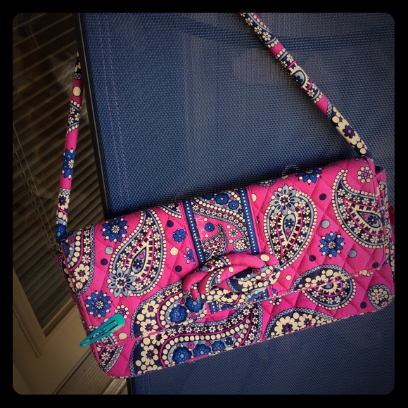 Vera Bradley Bag - Picture 1 of 3