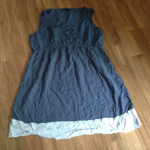 GAP Dresses & Skirts - Gap Maternity Color-block Dress M