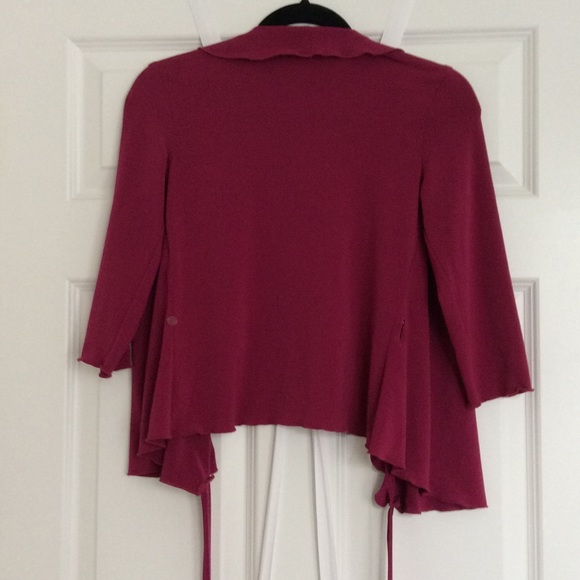 My Michelle Magenta wrap blouse w/ waist tie and ruffled collar. Size L. - Picture 3 of 4
