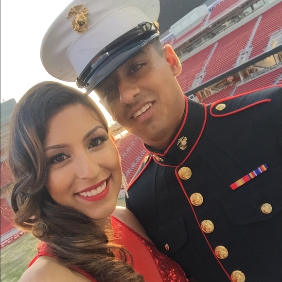 Meet your Posher, Destinee