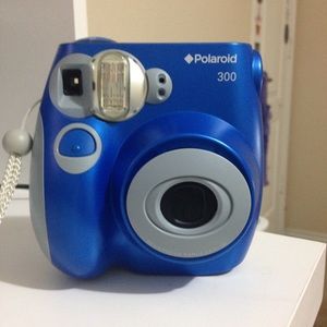blue polaroid 300