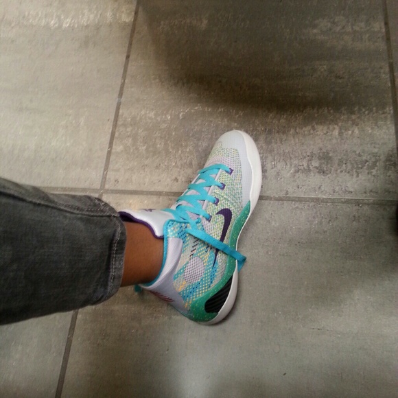 Kobe 's wore twice still in box