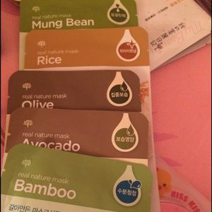 The body shop face mask