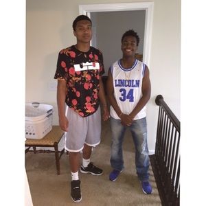 Meet your Posher, Jamil