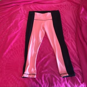 Lululemon cropped leggings