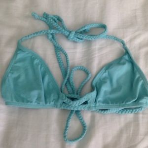 Frankie's bikini top.