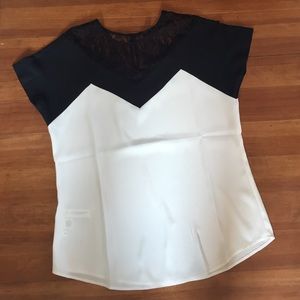 Ann Taylor Petite Ivory & Black Lace Top