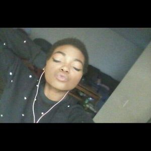 Meet your Posher, Traycee