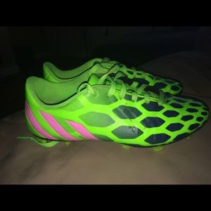 Adidas Predito instinct FG soccer cleats