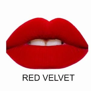 Red velvet lime crime. ‼️‼️firm price‼️‼️