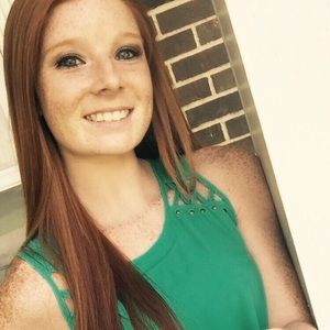 Meet your Posher, Annagrace