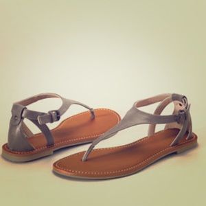 Lands' End Women's Tia T-Strap Sandals