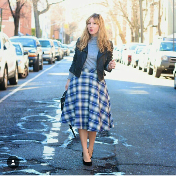 Dresses & Skirts - Eshakti Plaid Midi Skirt