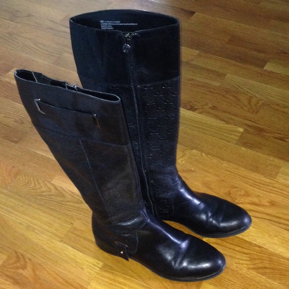 👢Etienne Aigner Black Leather Boots👢 - Picture 2 of 4