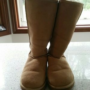 Great condition! Only worn a couple times!