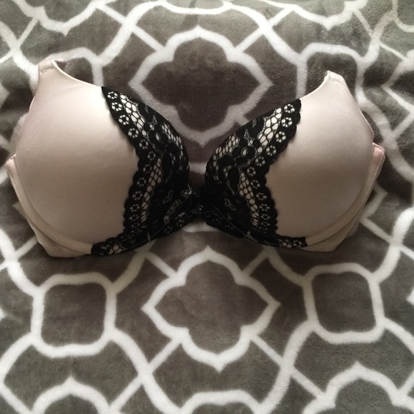 VS Bombshell Bra