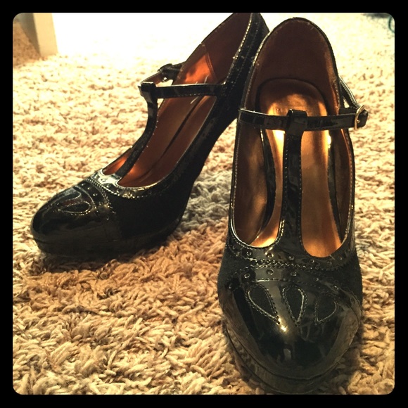Black heels