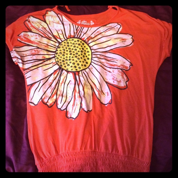 Flower off shoulder Mudd Shirt