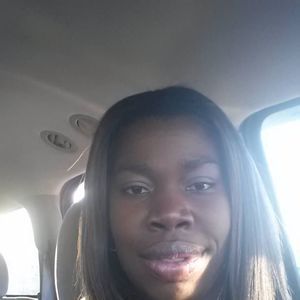 Meet your Posher, Delana
