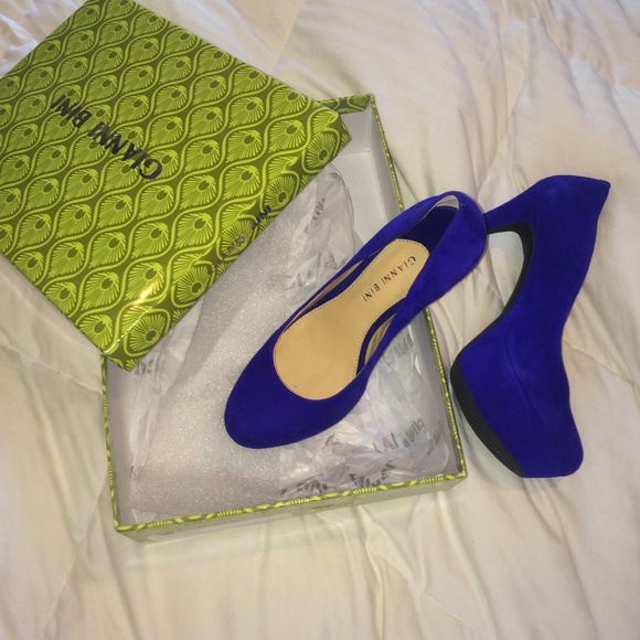 Gianni Bini Heels