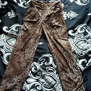 Cheetah Print leggings