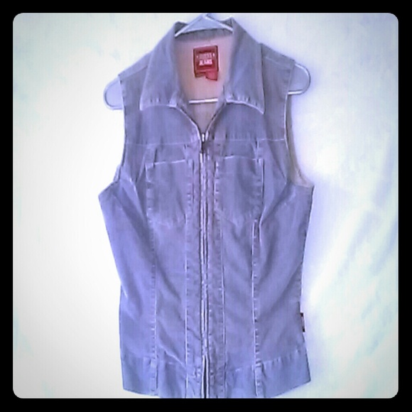🌟Grey vintage guess jeams jacket🌟