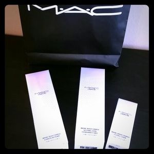 BUNDLE ?? 3 piece mac cosmetics