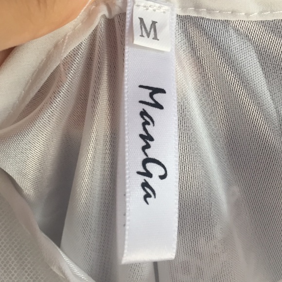 White lace dress - Picture 4 of 4