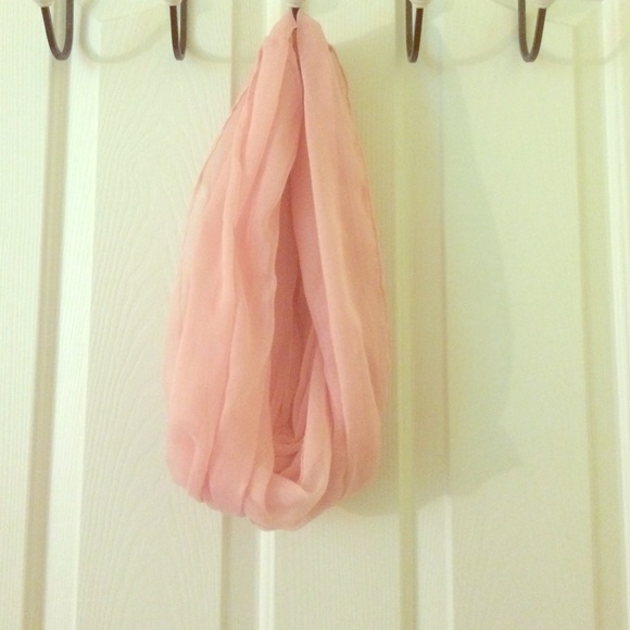 rosy pink infinity scarf!