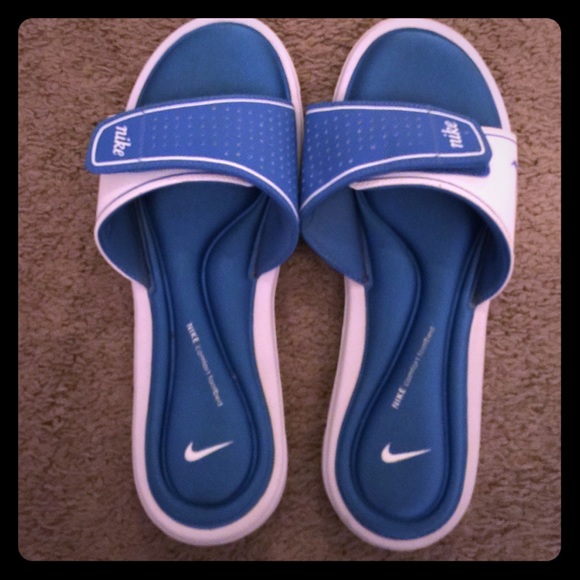 Nike Comfort Slides