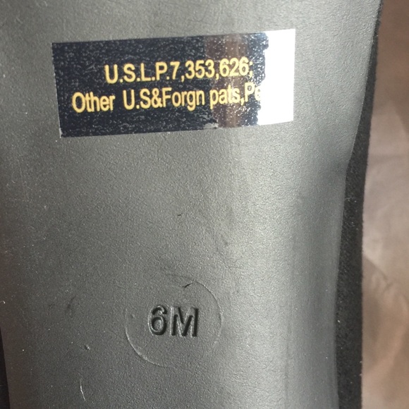 Guess Black Sandal High Heels - Picture 4 of 4