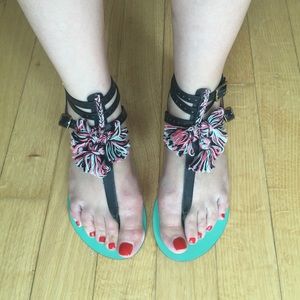 Cynthia Vincent Shoes - Cynthia Vincent Embellished Flat Sandals, Size 7 Cynthia Vincent Shoes - Cynthia Vincent Embellished Flat Sandals, Size 7