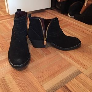 The Perfect Pair of Fall Booties
