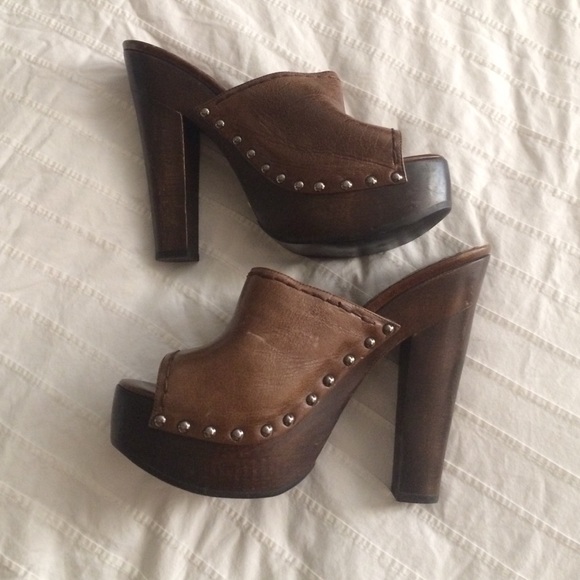 Prada platforms38.5