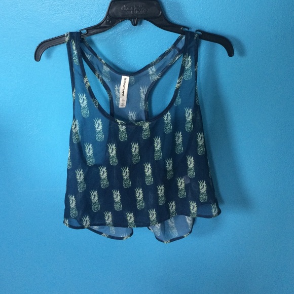 SOLD LOCALLY 💰 Pineapple tank
