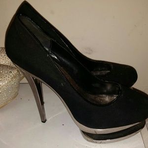 Liliana black Stiletto pumps