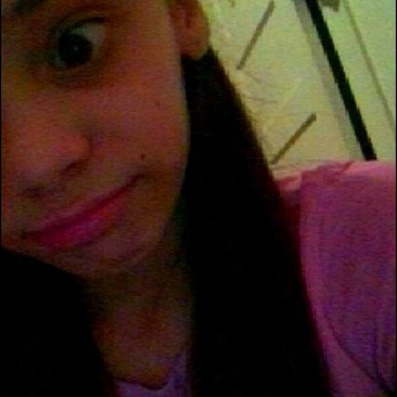 Meet your Posher, Brandy - Picture 1 of 1