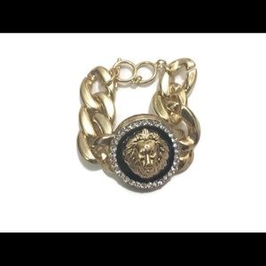 Urban Chunky Crystal Black Gold Lion Head Bracelet