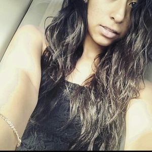 Meet your Posher, Caroline