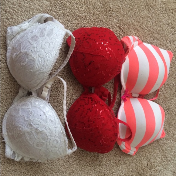Bras - Picture 2 of 2