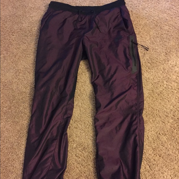 Nike Women's Pants - Picture 3 of 4