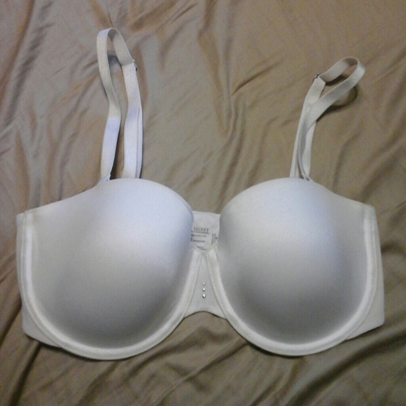 Victoria's Secret BioFit Multi-Way 32DD