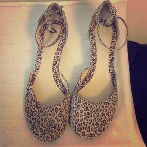 Kenneth Cole Reaction Leather wedge Mary Janes