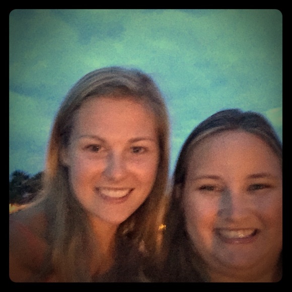 MEET YOUR POSHER😁