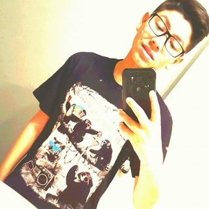 Meet your Posher, Chris