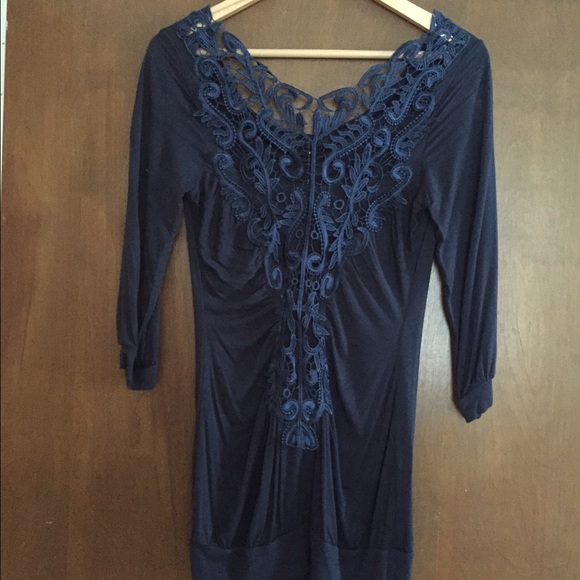 Lace scoop neck shirt