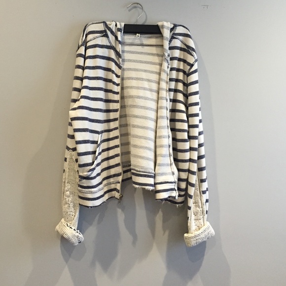 Cute LF striped jacket