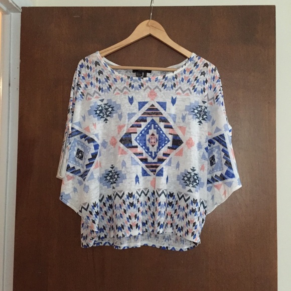 Off the shoulder Aztec shirt