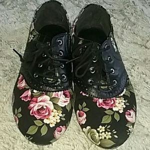 Cute Floral Print Shoes
