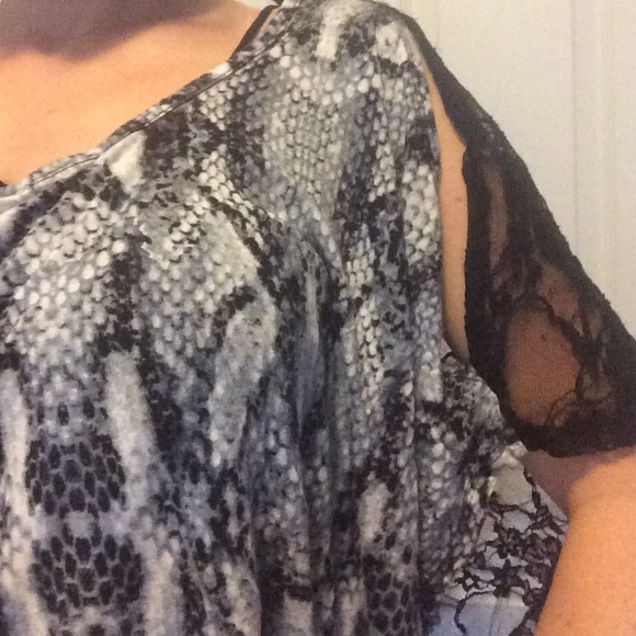 Crop top - Picture 4 of 4